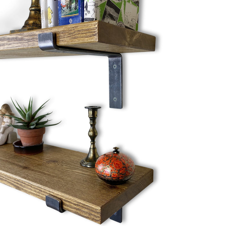 Thick Solid Pine Shelf | Steel Lipped Brackets