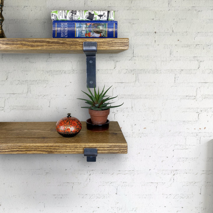 Thick Solid Pine Shelf | Steel Lipped Brackets